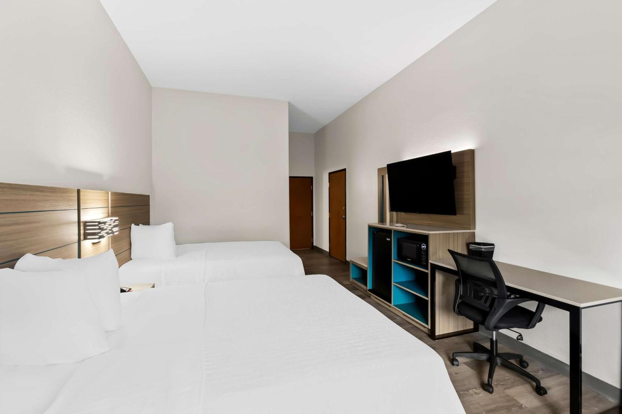 Sonesta Essential Beaumont Hotel Exterior photo