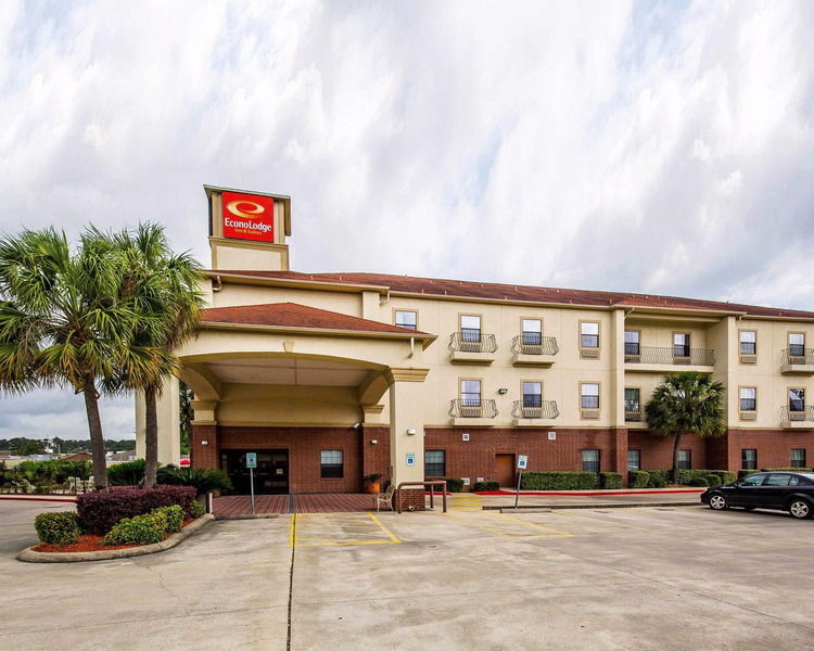 Sonesta Essential Beaumont Hotel Exterior photo